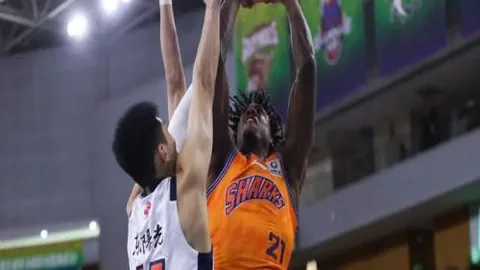 國米疫情逆勢獲13.4億歐轉會收穫，穩坐積分領先米蘭尤文一線！