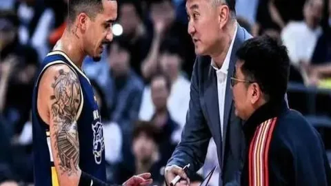 英格兰对决墨西哥，比赛，平台入口，按原计划准时开踢双方均对延期提议持保留态度